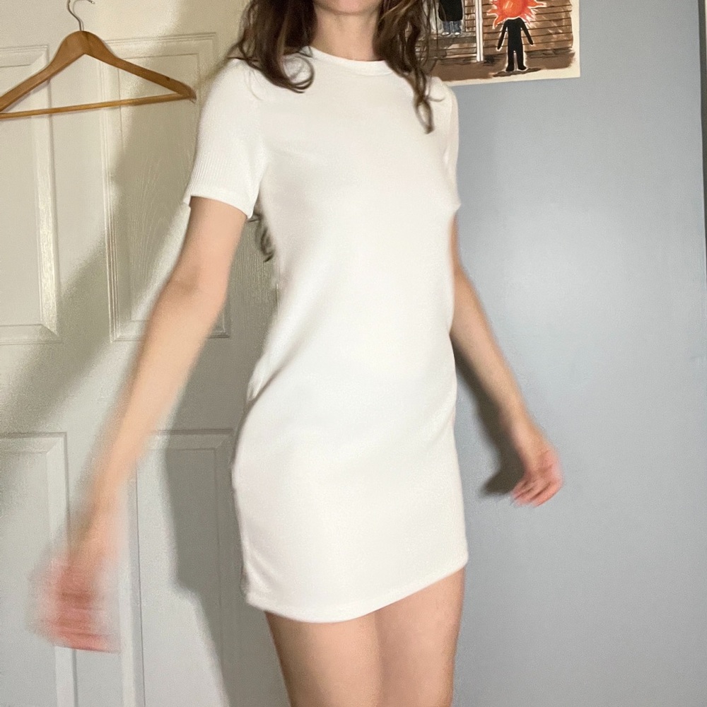 Ribbed T-shirt dress